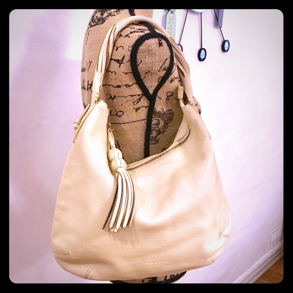 Cream Leather Twisted Tassel Hobo Bag